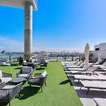 Mvr - Miami Nights & Ocean Sights Await You